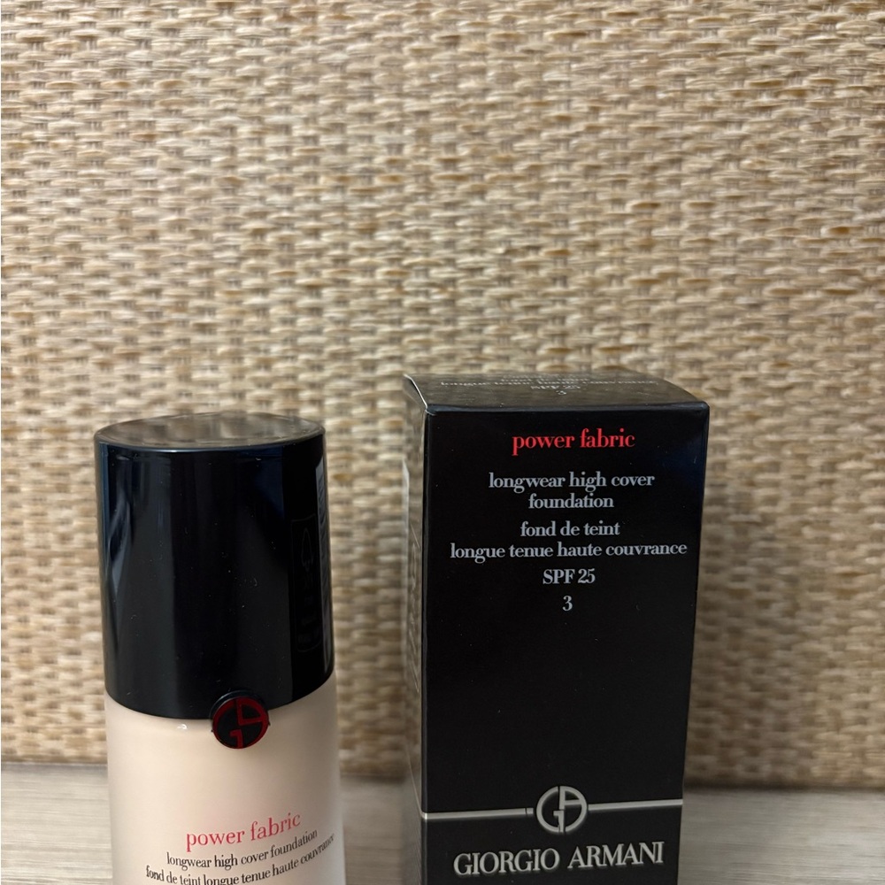 Giorgio Armani Power Fabric Foundation - spf 25 shade 3 - 1 OZ